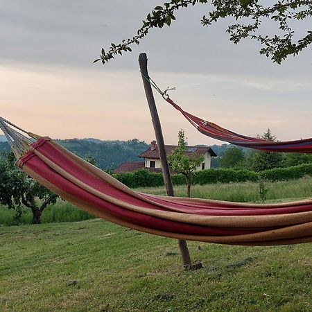 דירות דוליאני Cascina Nomade - Wine & Scenic Retreat מראה חיצוני תמונה